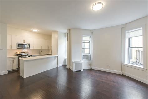 ROOM 4 RENT-Fantastic Deal On New Room In Harlem-Near 125th st- Modern. . Rooms for rent in harlem